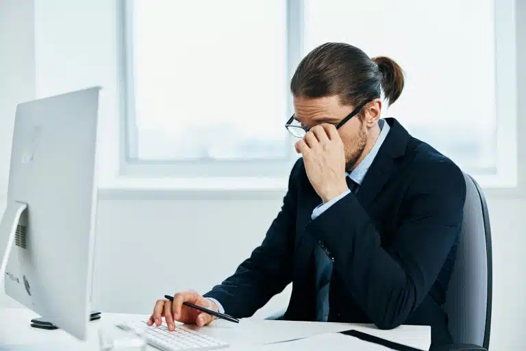 worried-accountant